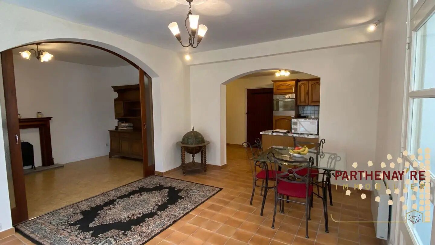 Maison à vendre, 102m², Clessé