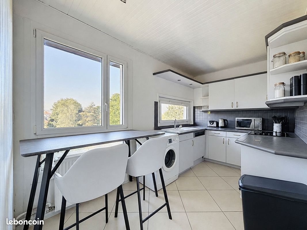 Appartement à vendre, 93m², Meythet