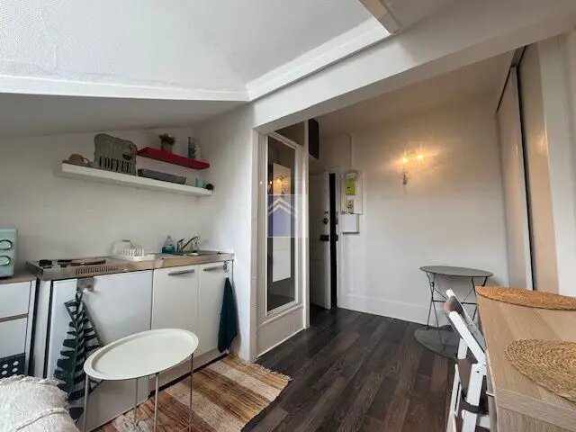Appartement à louer, 12m², Courbevoie