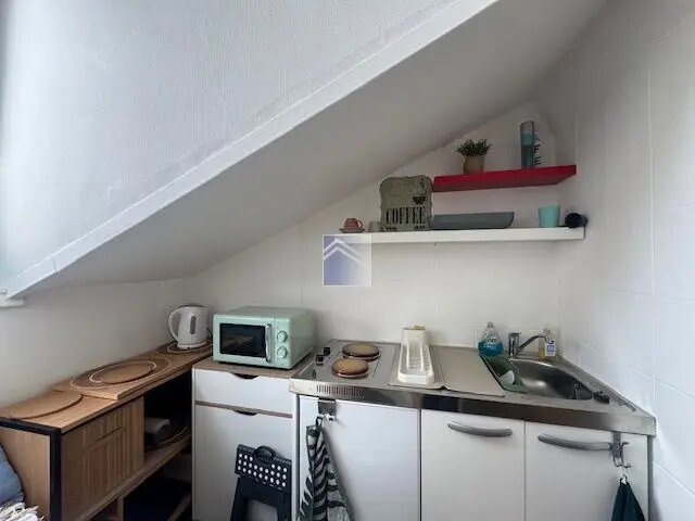 Appartement à louer, 12m², Courbevoie
