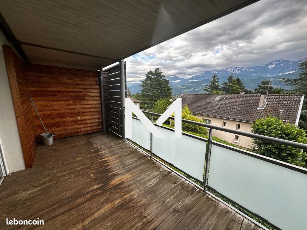 Appartement à louer, 43m², Saint-Ismier