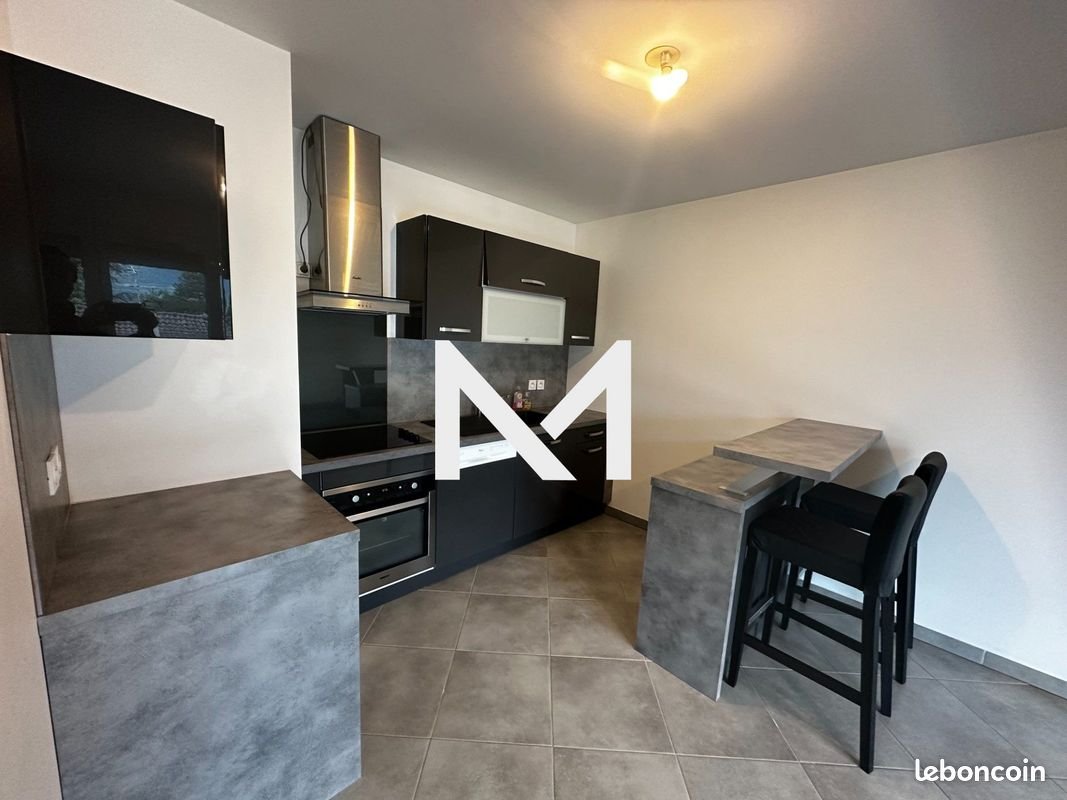 Appartement à louer, 43m², Saint-Ismier