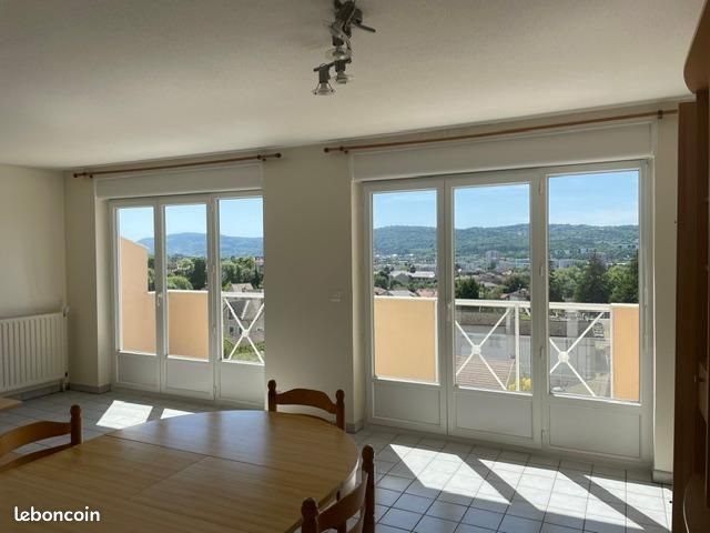 Appartement à louer, 61m², Oyonnax
