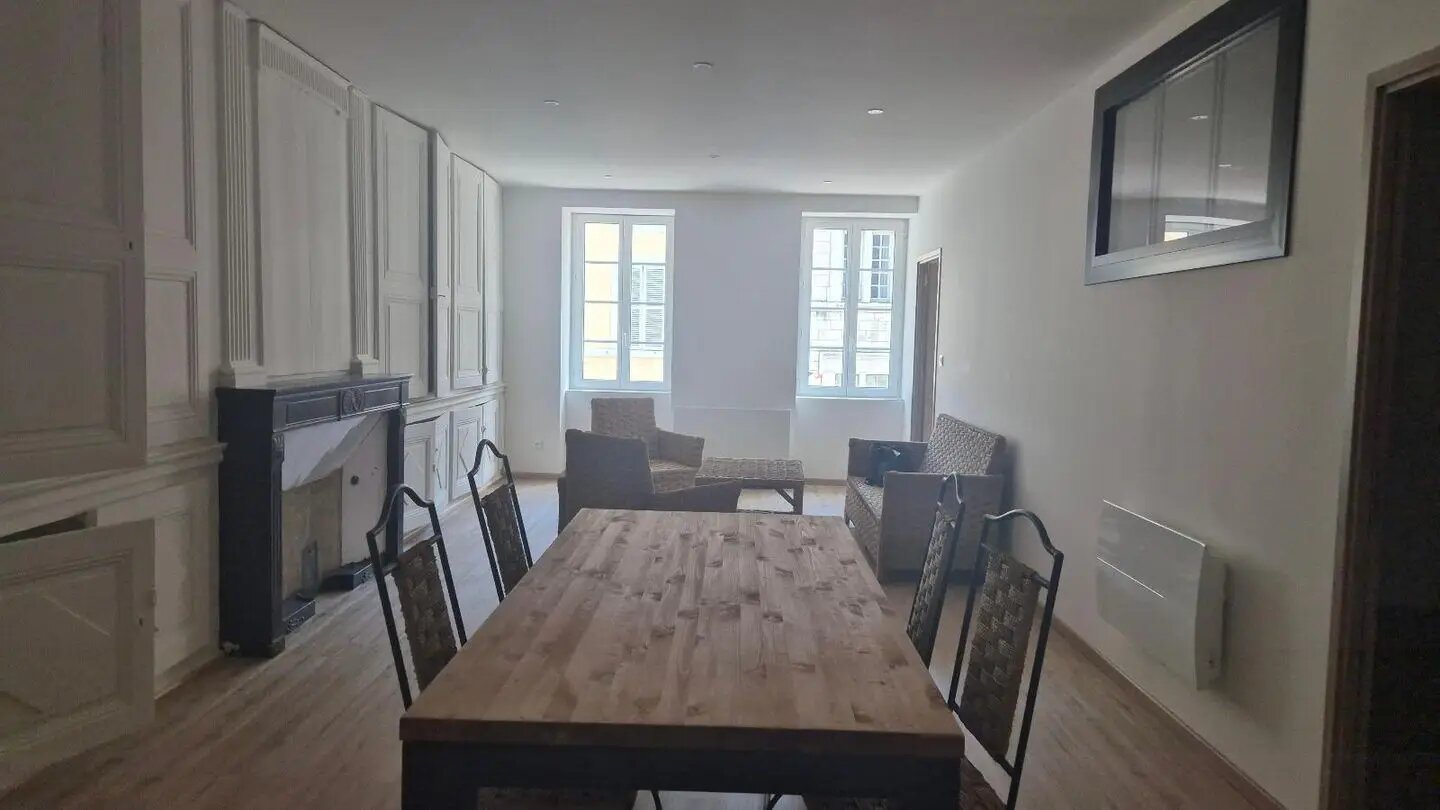 Appartement à louer, 64m², Nantua