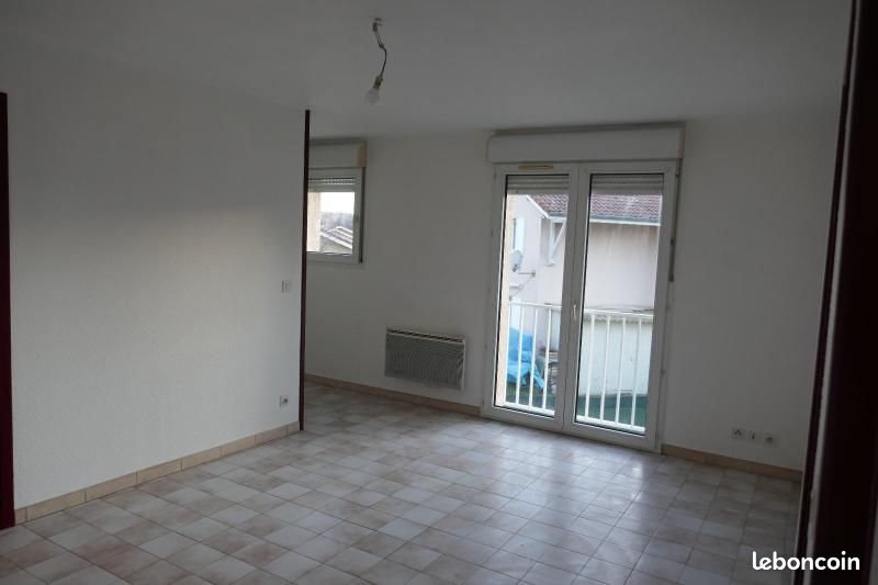 Appartement à louer, 37m², Izernore