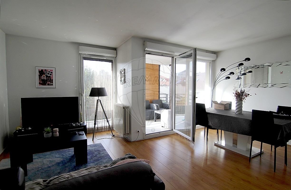 Appartement à louer, 69m², Colombes