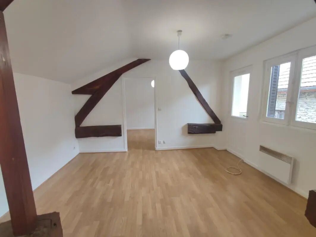 Appartement à louer, 35m², Montalieu-Vercieu