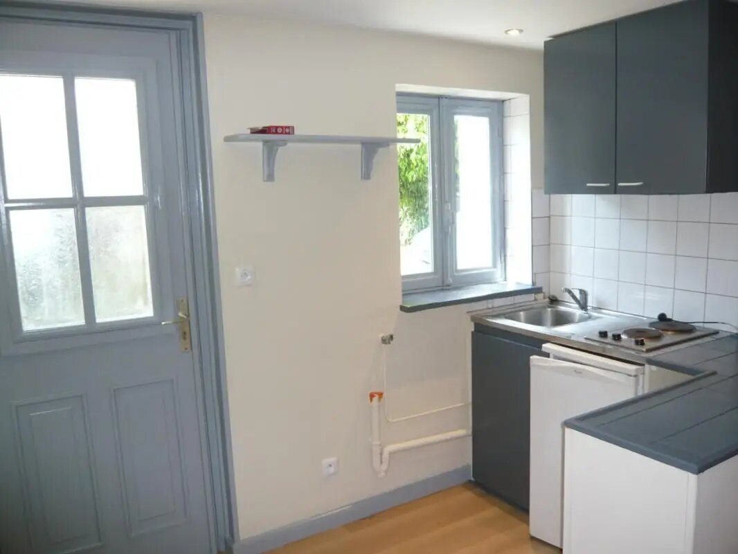 Appartement à louer, 18m², Loyettes