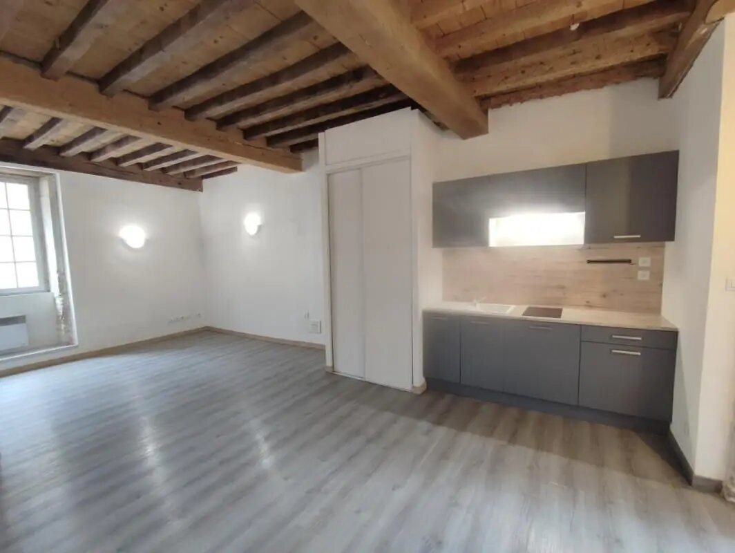Appartement à louer, 47m², Crémieu
