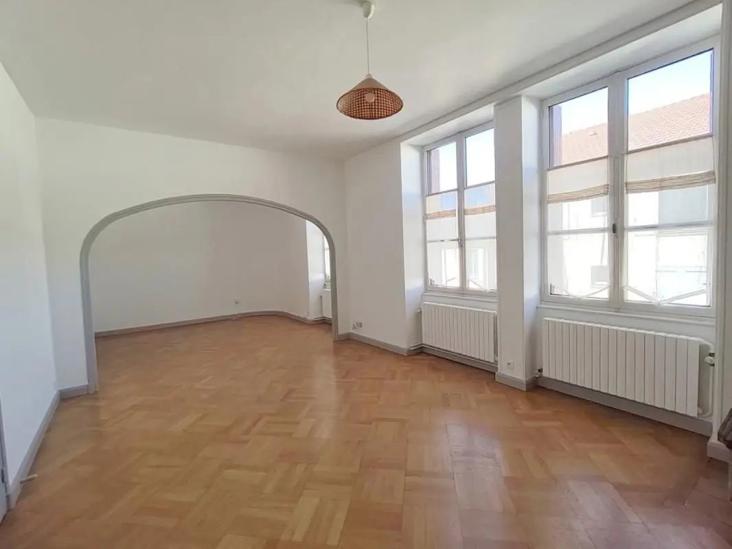 Appartement à louer, 114m², Crémieu