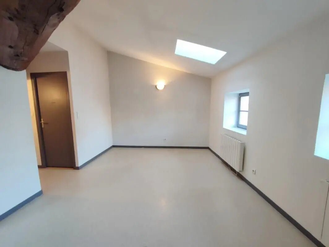 Appartement à louer, 43m², Ambronay