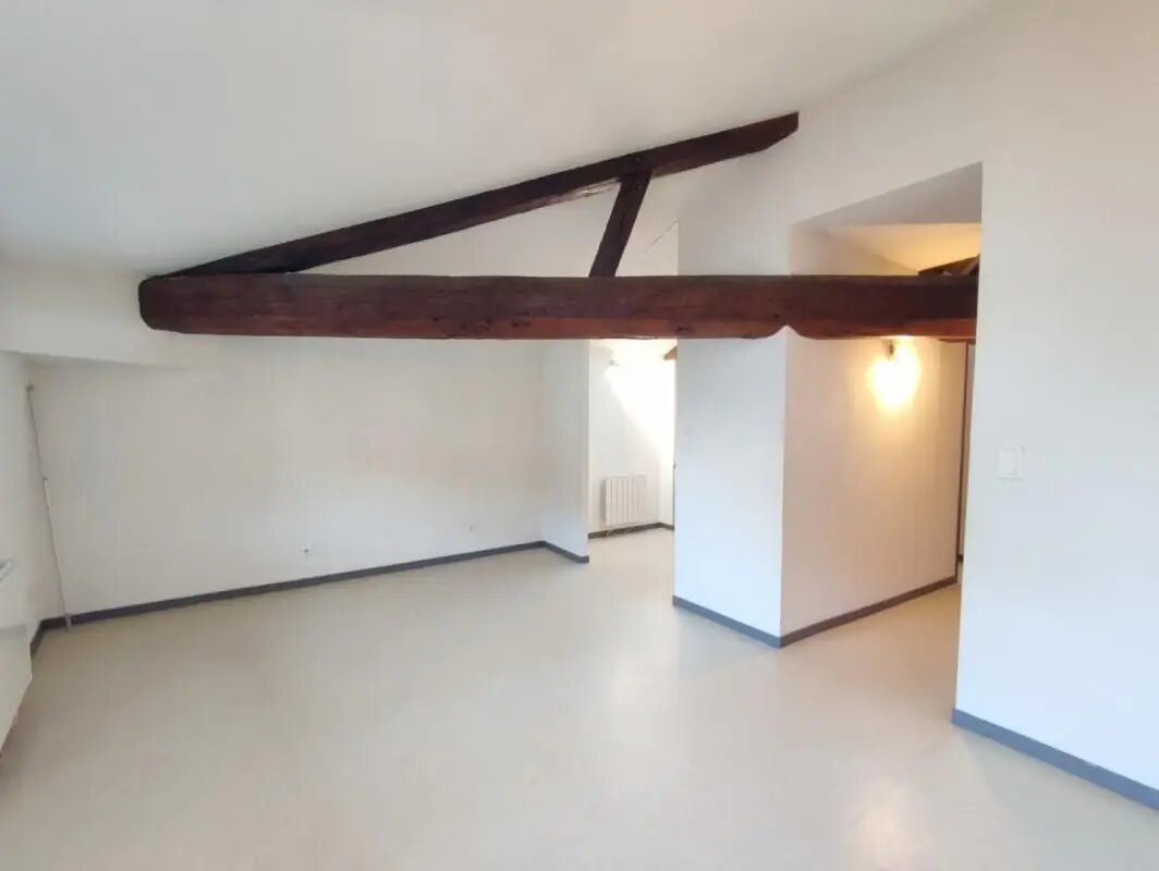 Appartement à louer, 43m², Ambronay