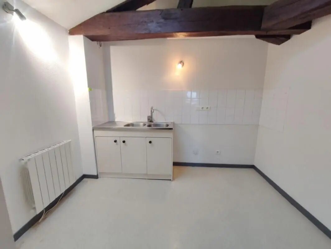 Appartement à louer, 43m², Ambronay