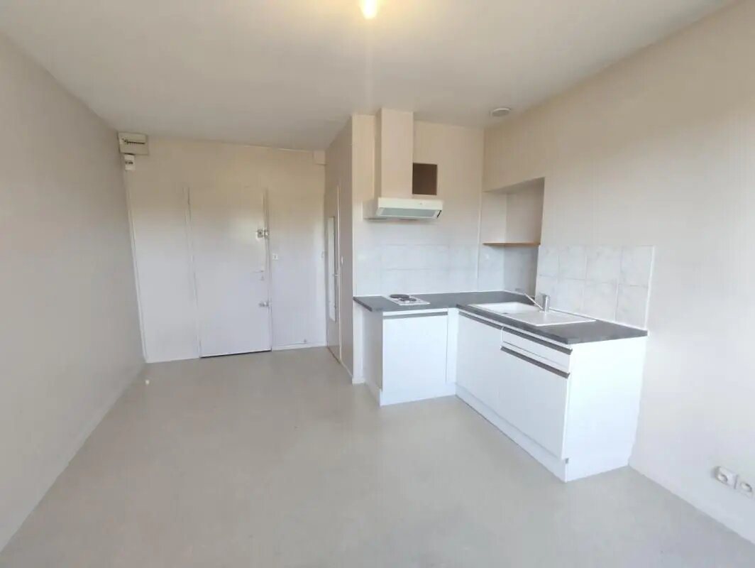 Appartement à louer, 26m², La Verpillière