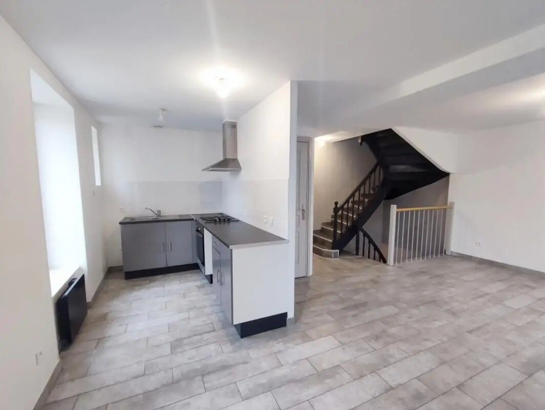 Appartement à louer, 50m², La Verpillière