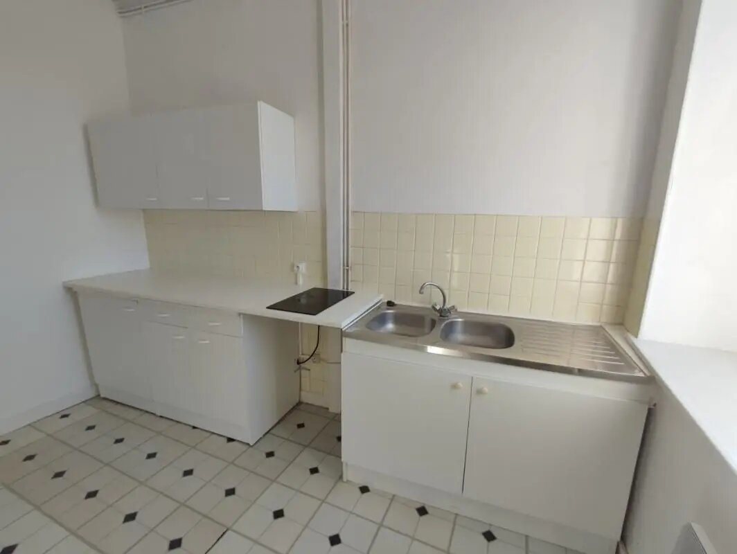 Appartement à louer, 43m², Loyettes