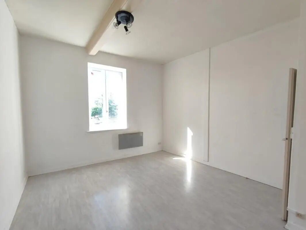 Appartement à louer, 43m², Loyettes