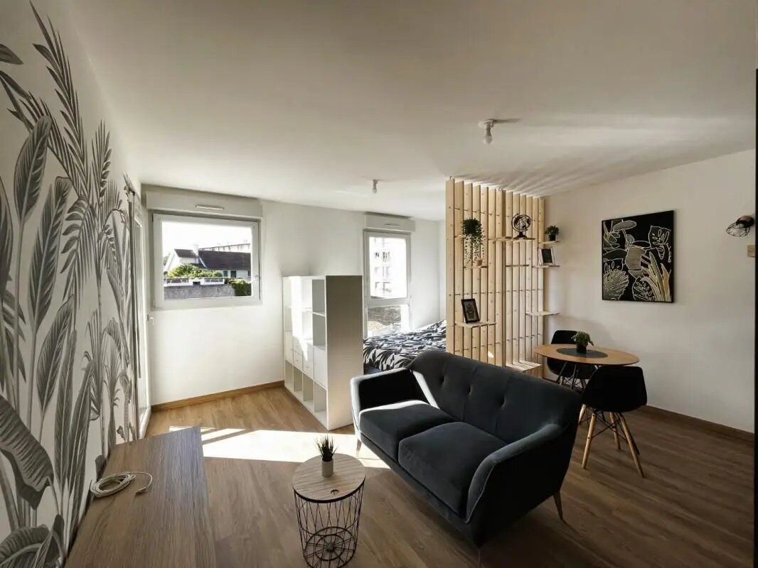 Appartement à louer, 27m², Pont-de-Chéruy