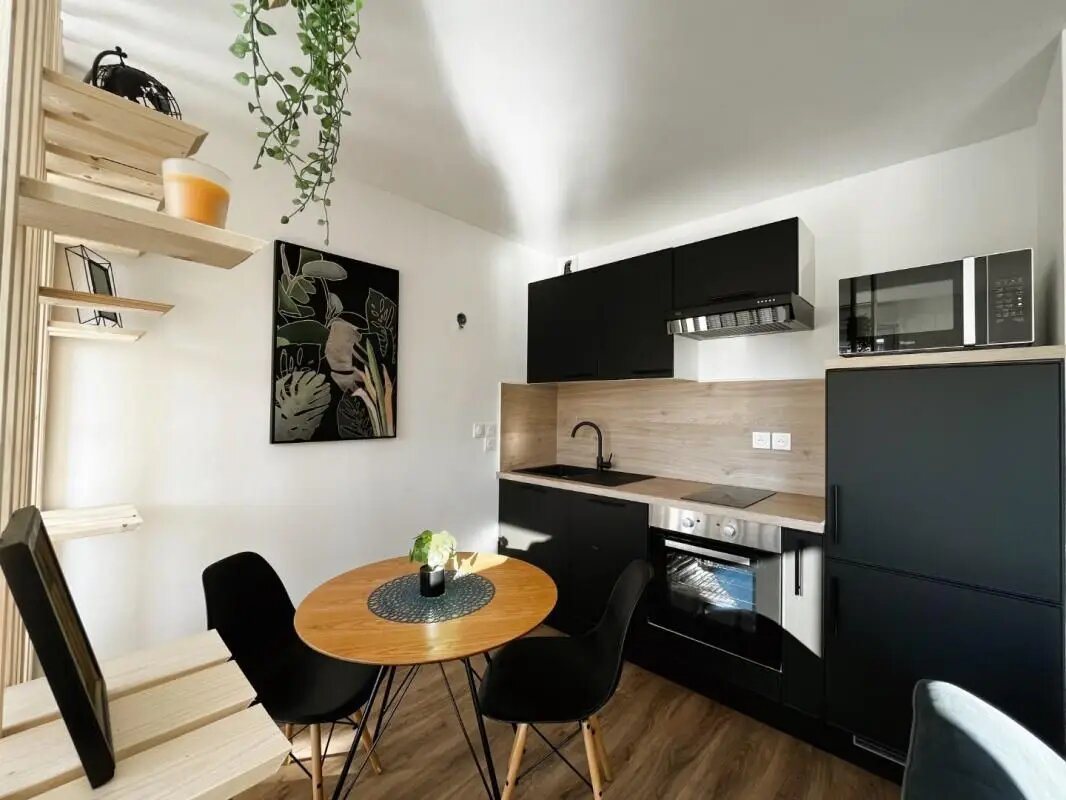 Appartement à louer, 27m², Pont-de-Chéruy