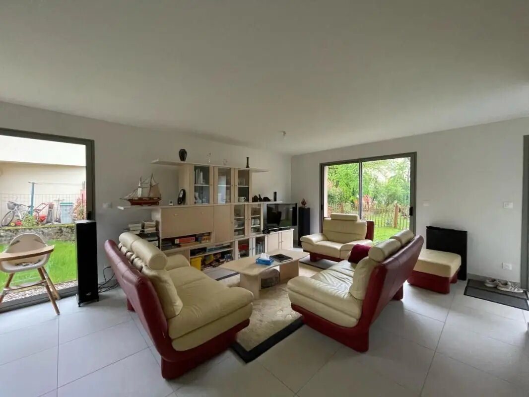 Maison à louer, 85m², Crémieu