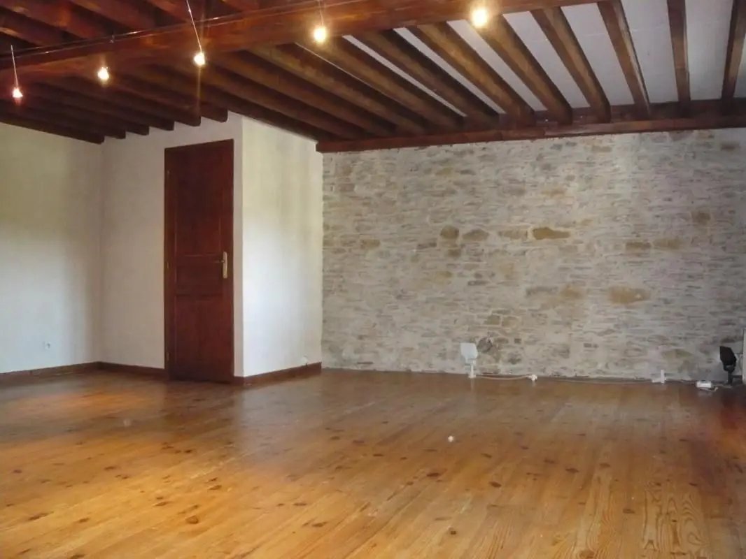 Maison à louer, 103m², Crémieu