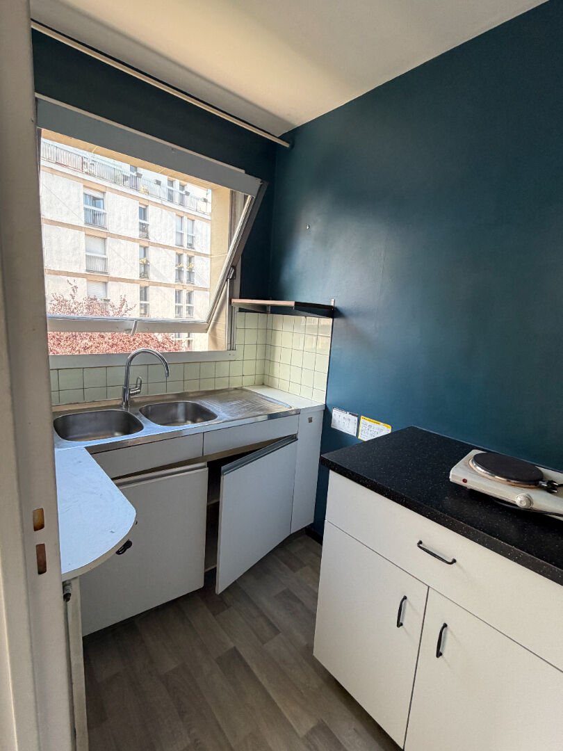 Appartement à louer, 26m², Versailles