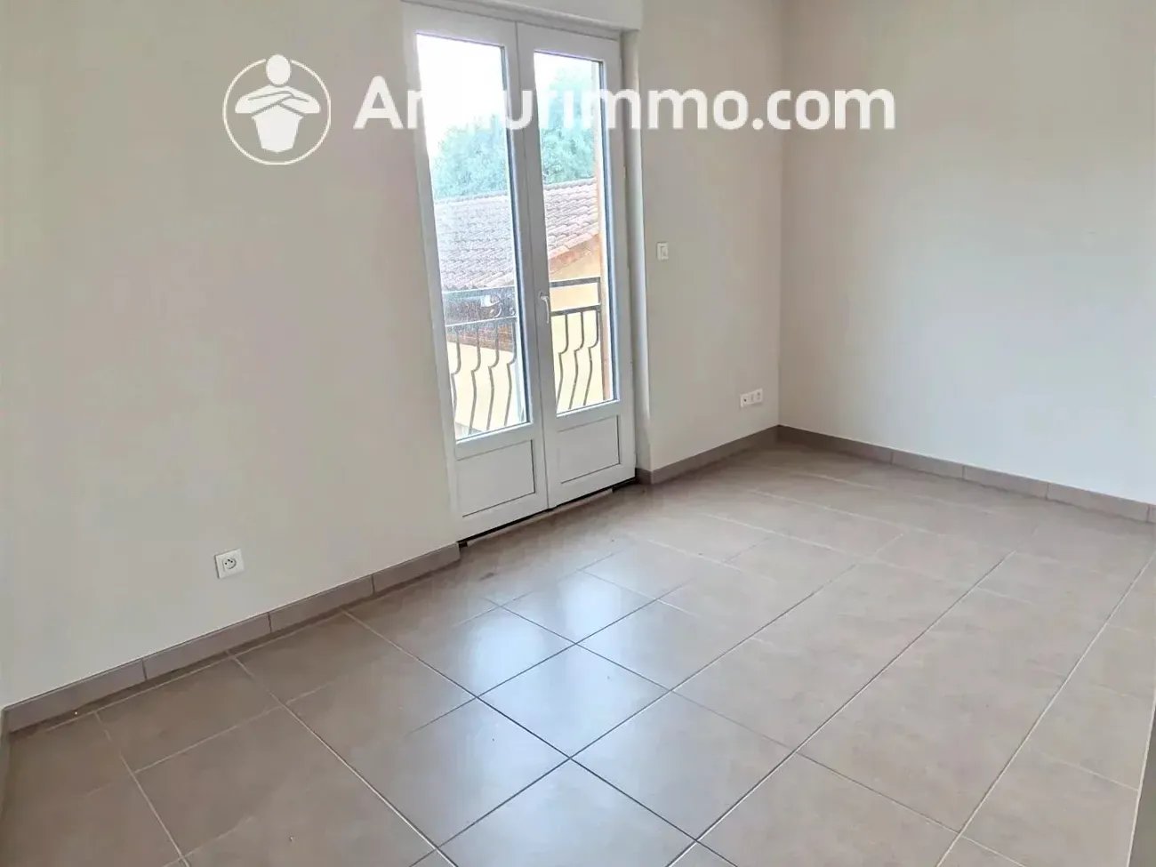 Appartement à louer, NaNm², Quincieux