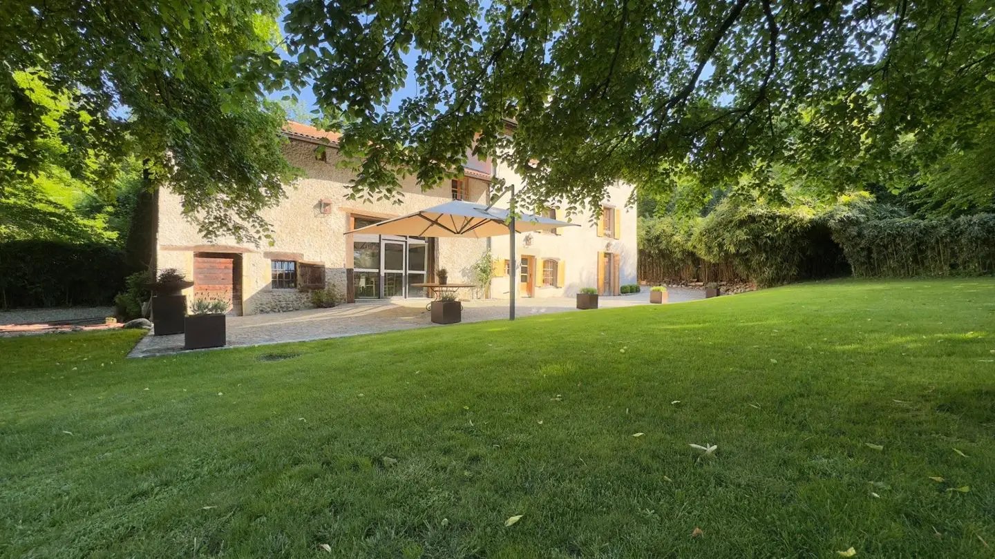 Maison à vendre, 303m², Charnècles