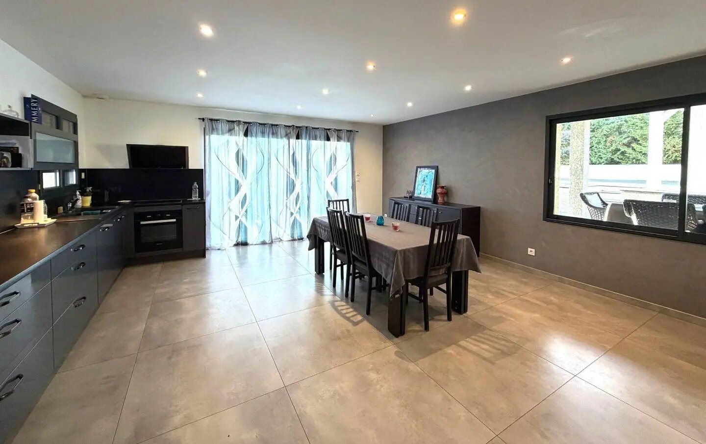 Maison à vendre, 158m², Charnècles