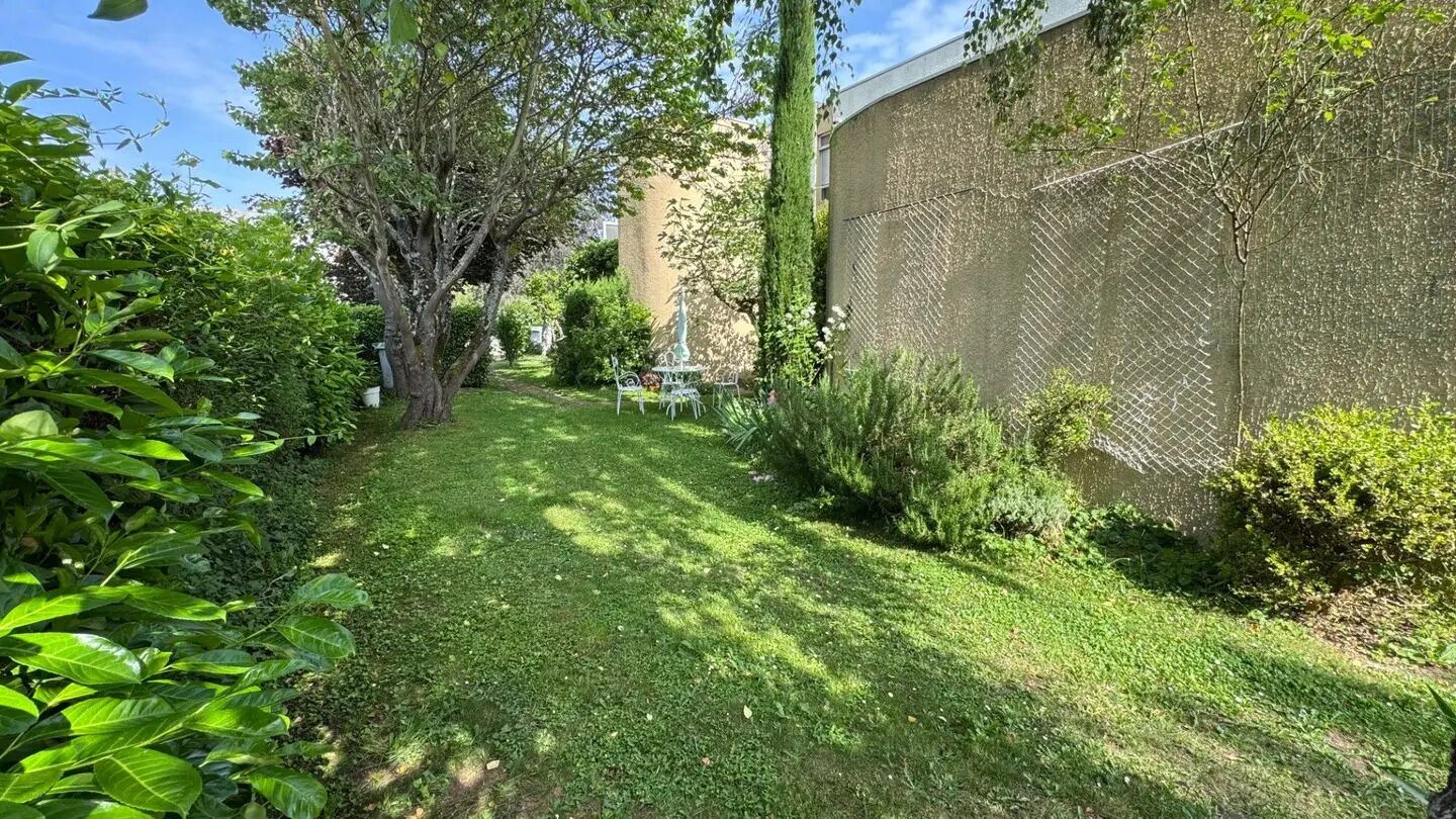 Maison à vendre, 290m², Saint-Étienne-de-Saint-Geoirs