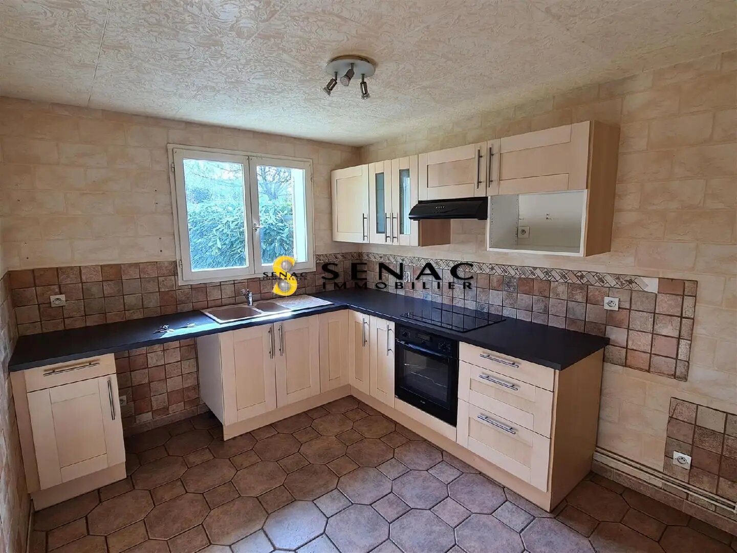 Maison à louer, 92m², Méry-sur-Oise