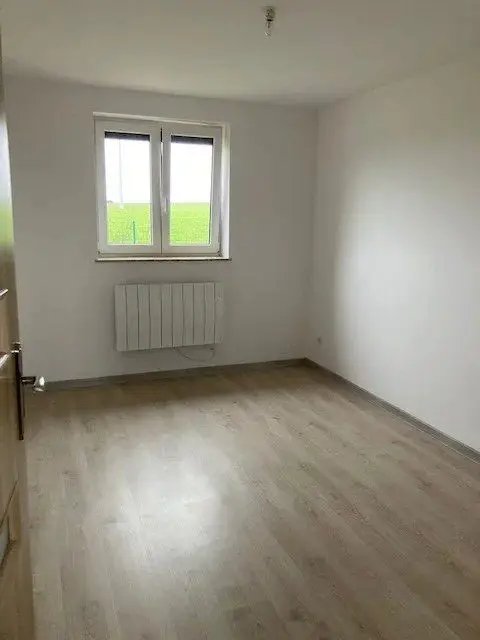 Maison à louer, 61m², Sombernon