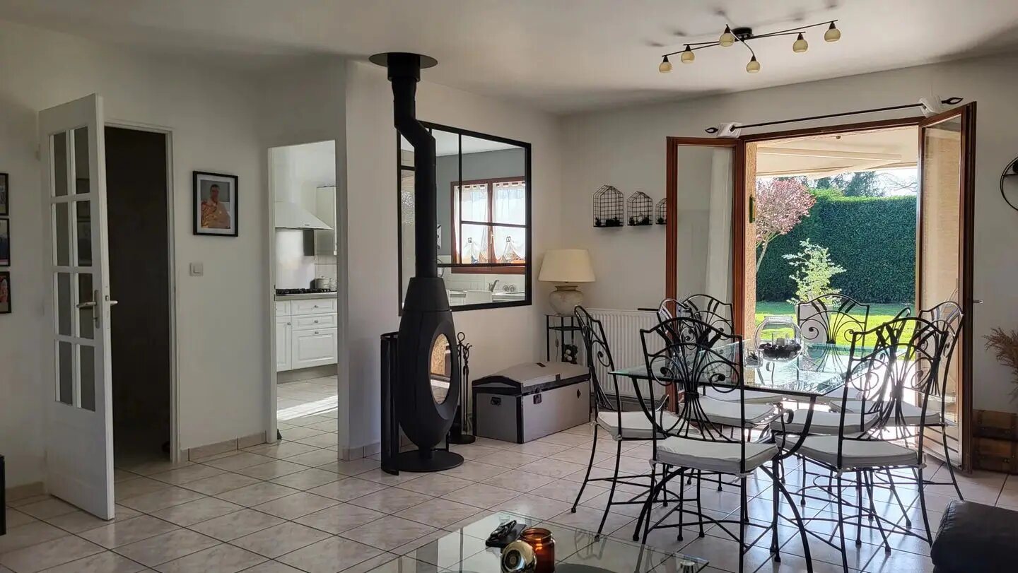 Maison à vendre, 102m², La Chapelle-de-Guinchay