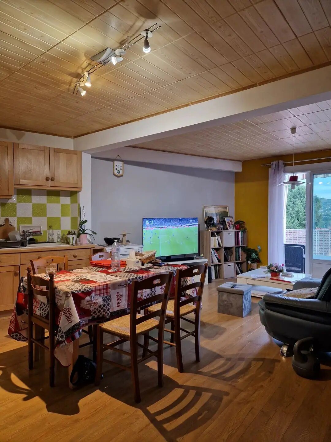 Appartement à vendre, 75m², Beaujeu