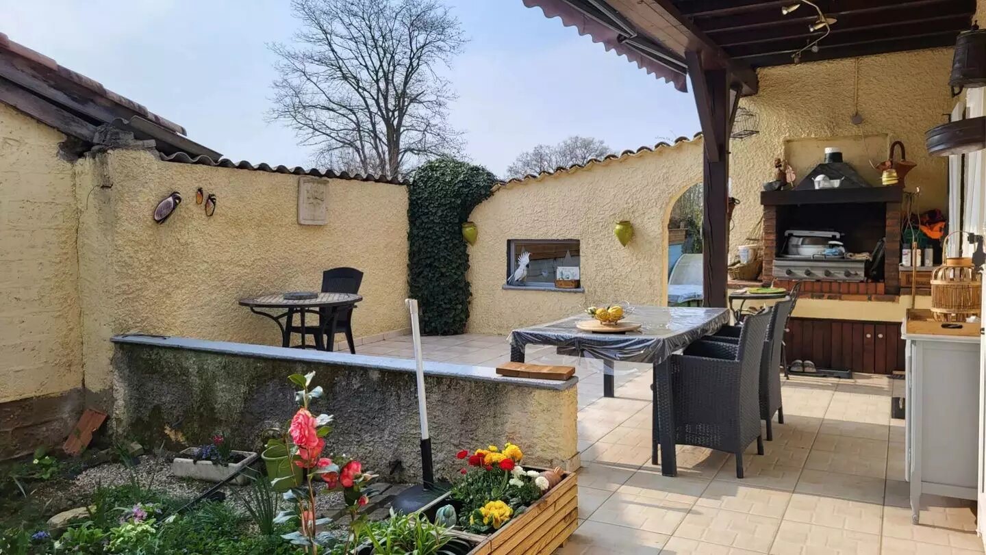 Maison à vendre, 184m², Corcelles-en-Beaujolais