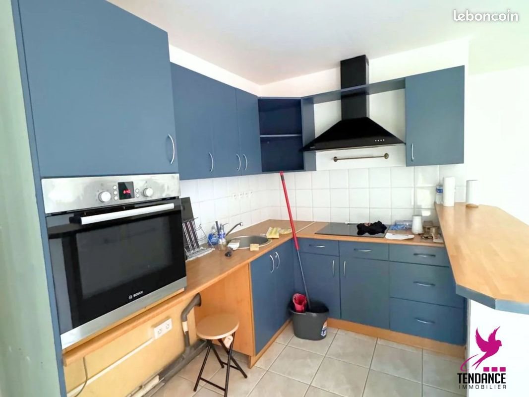Appartement à louer, 65m², Seilh
