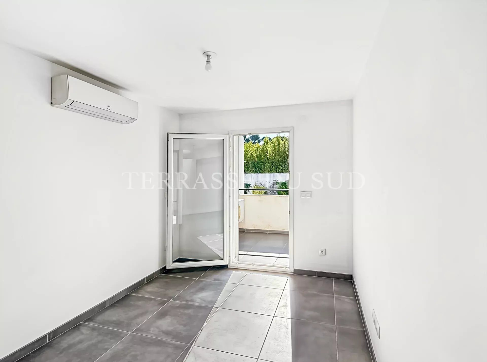Appartement – Marseille, Les Platrières, 12e Arrondissement - Plus