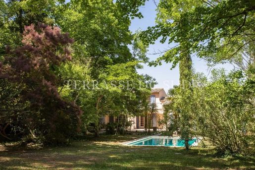 Maison 10 pièces 229 m² · à Aix-en-Provence · 229 m² · 1 560 000 €