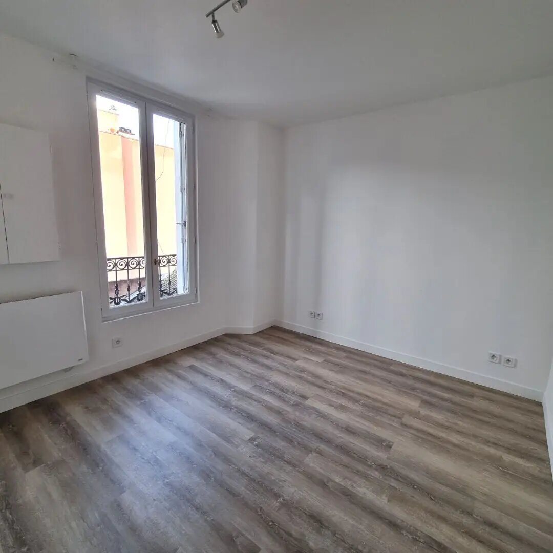Appartement à louer, 16m², Argenteuil