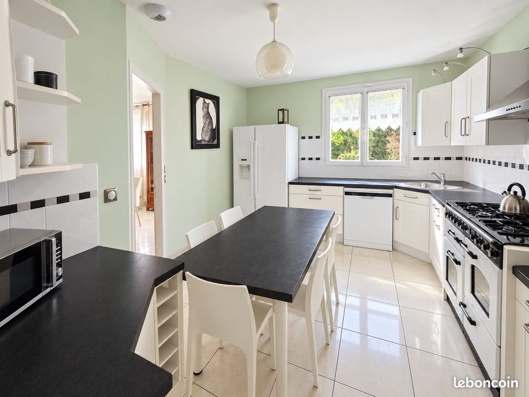 Maison à vendre, 198m², Chambray-lès-Tours