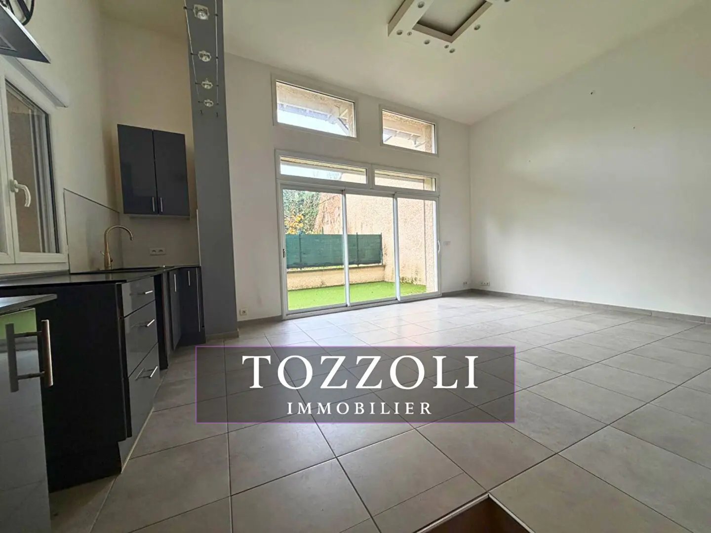 Appartement à louer, 79m², La Verpillière