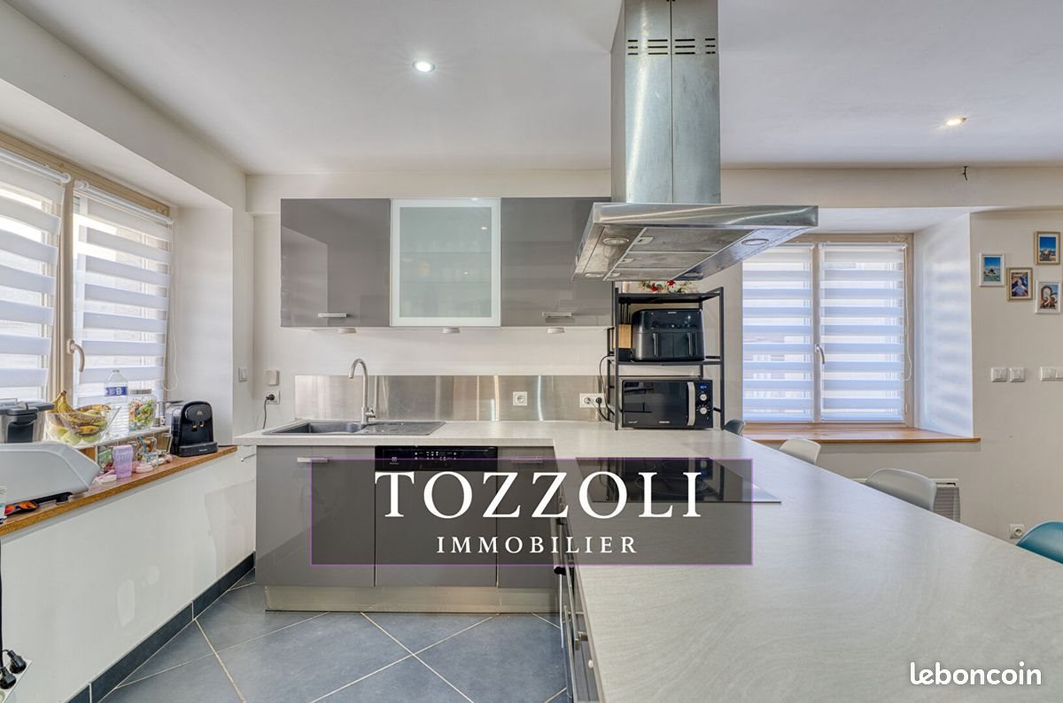 Maison à vendre, 138m², Saint-Georges-d'Espéranche