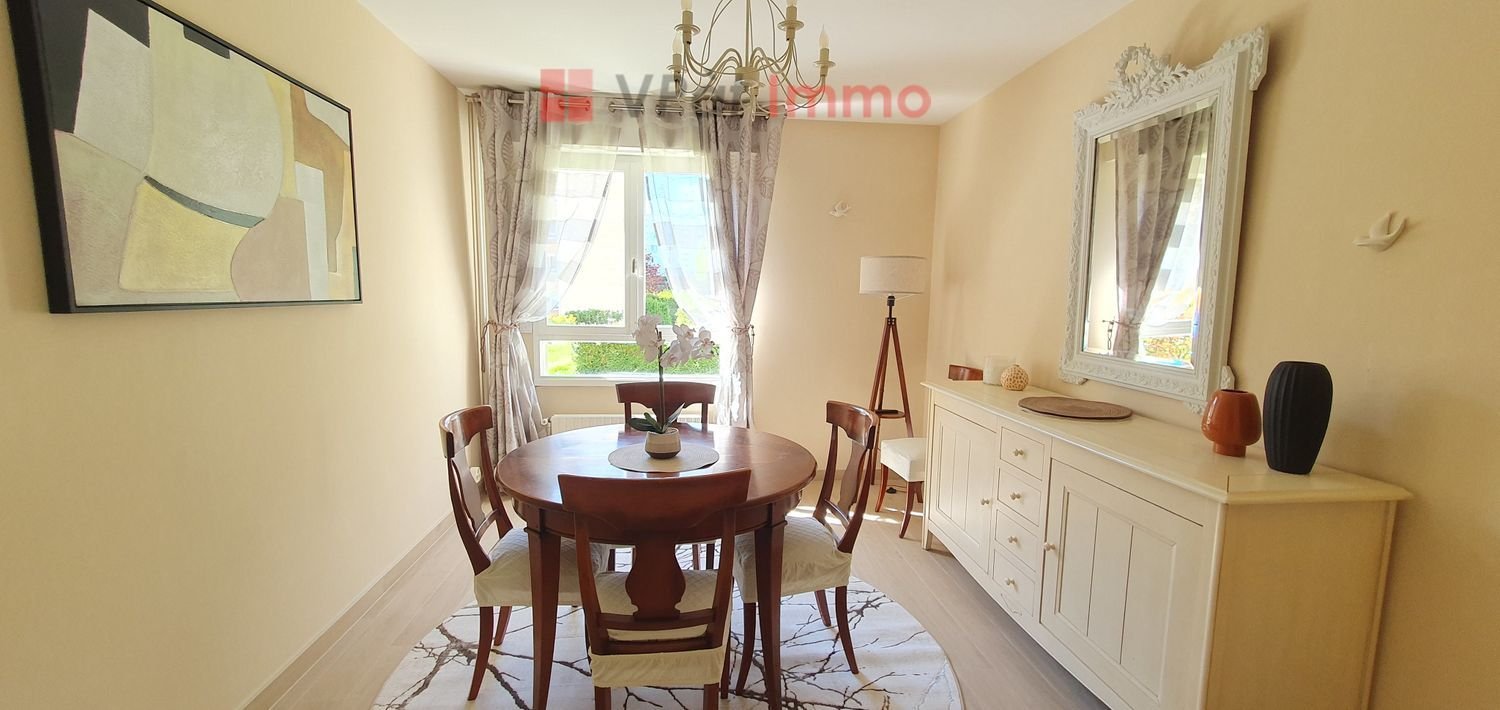 Appartement à louer, 81m², Versailles