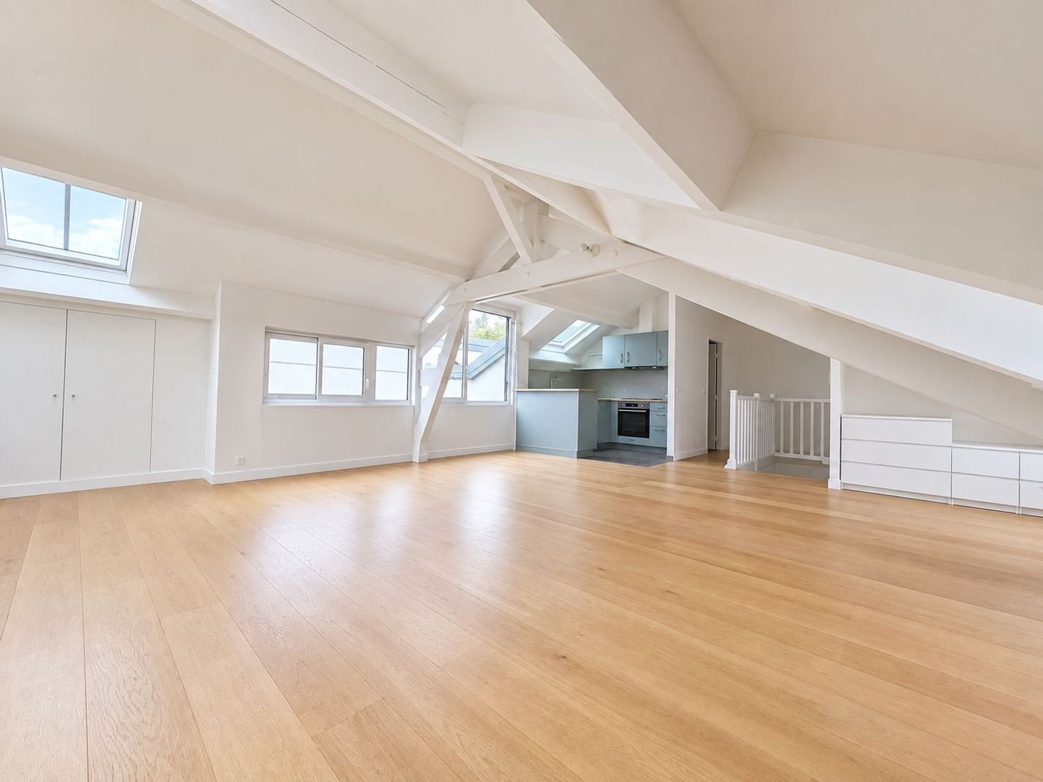 Appartement à louer, 82m², Versailles