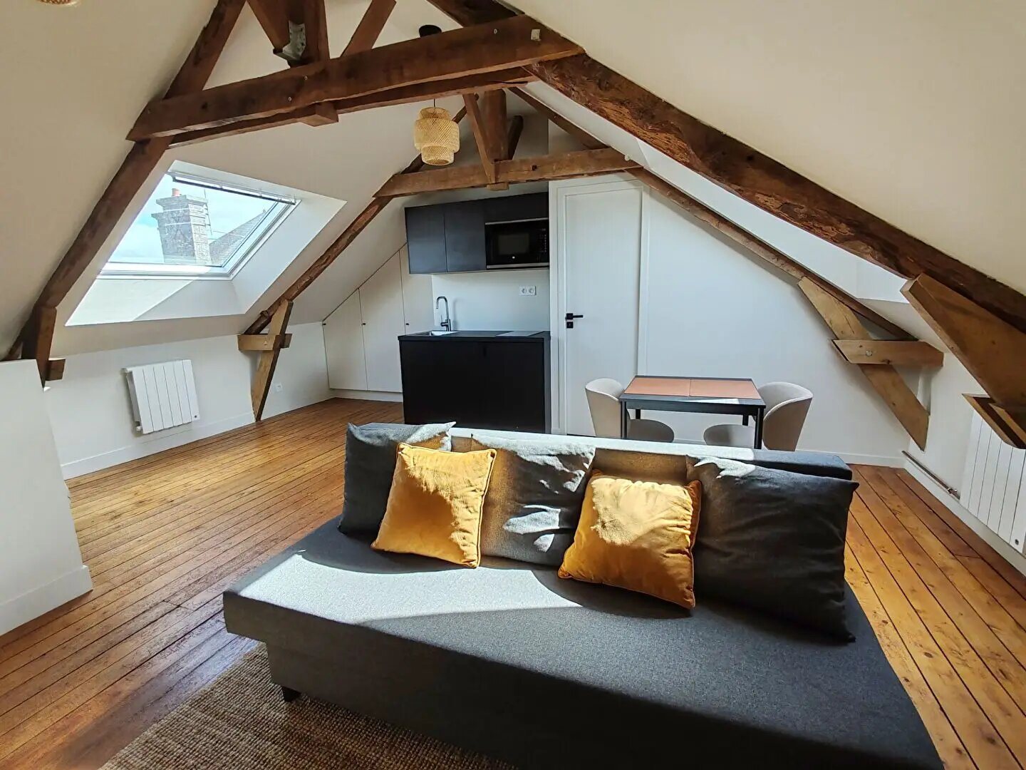Appartement à louer, 18m², Guipel