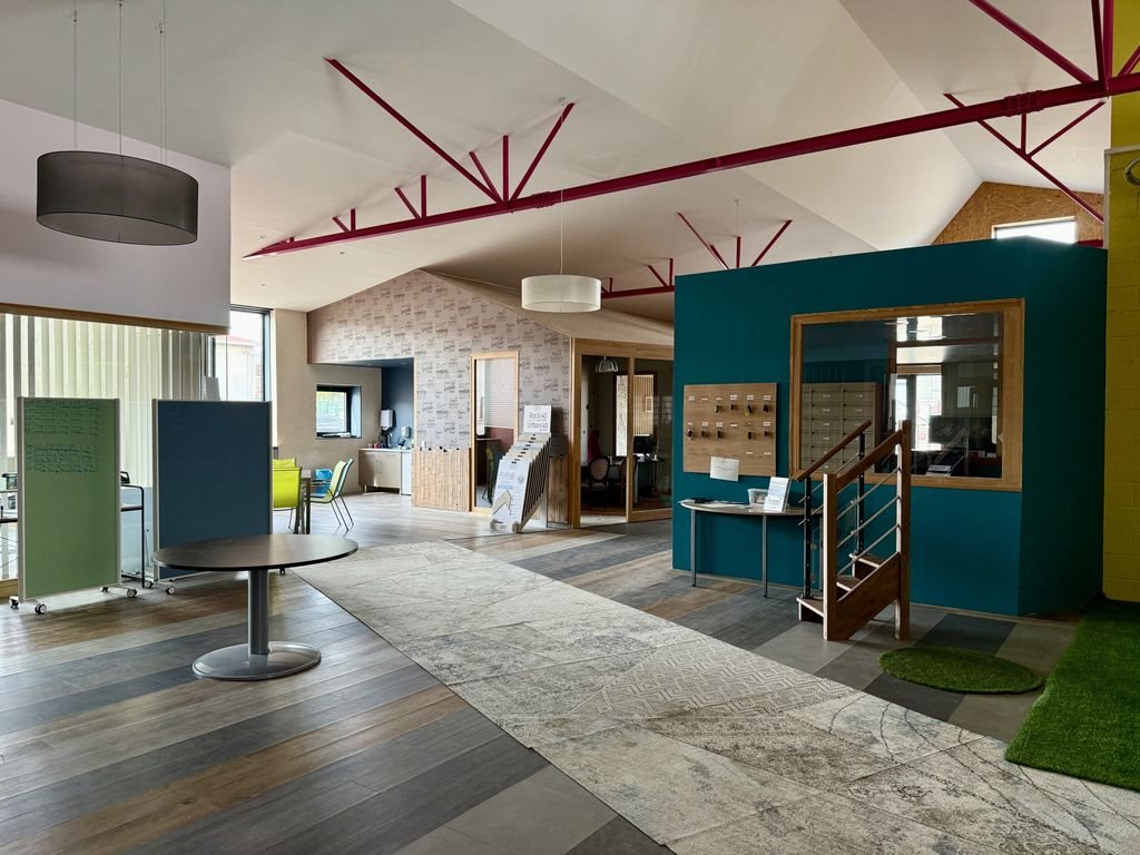 Maison à vendre, 950m², La Chapelle-Saint-Luc