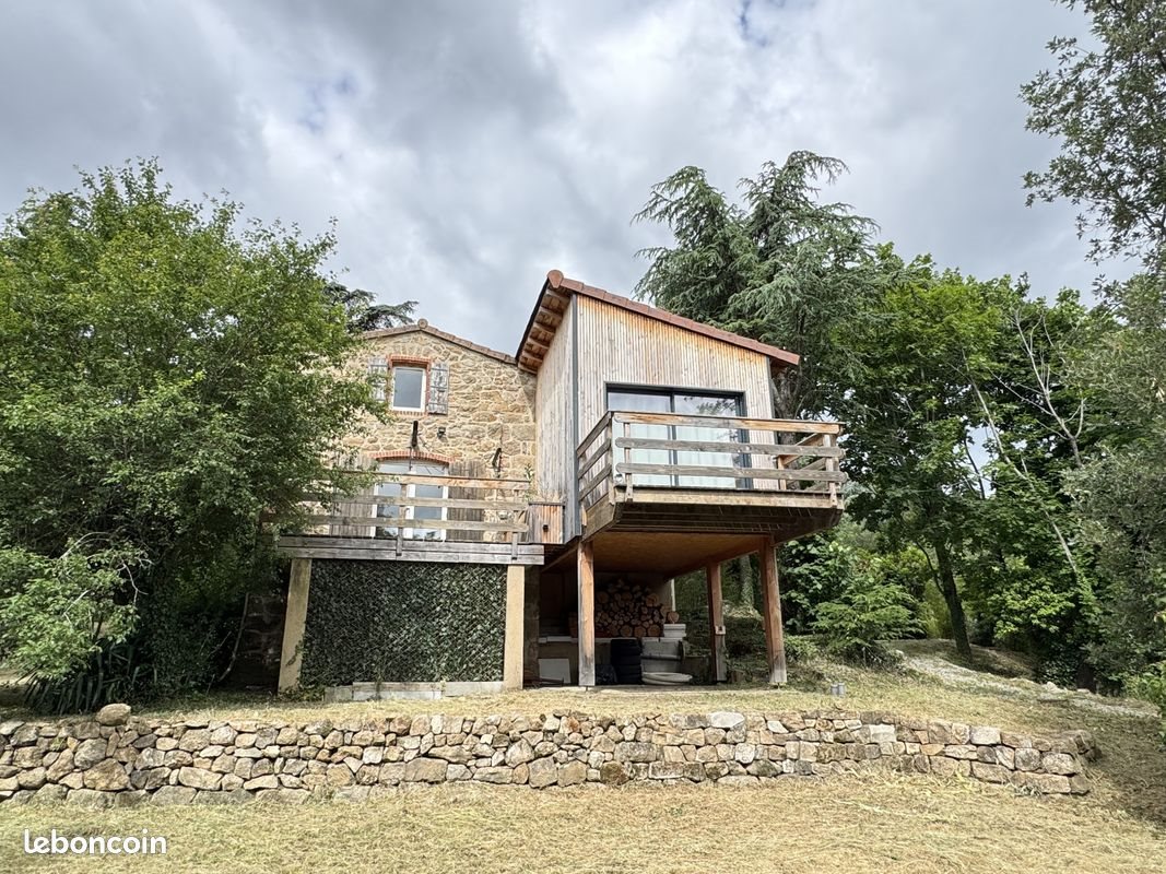 Maison à louer, 120m², Saint-Romain-d'Ay