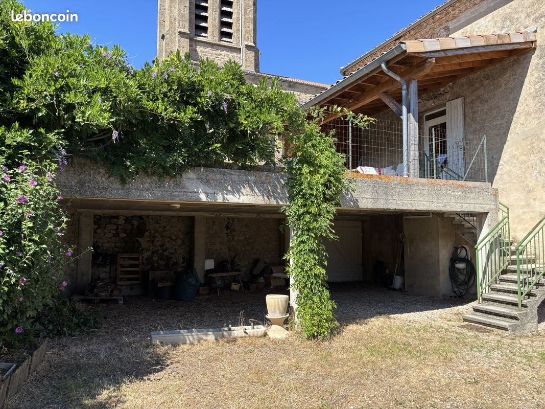 Maison à vendre, 237m², Saint-Romain-d'Ay