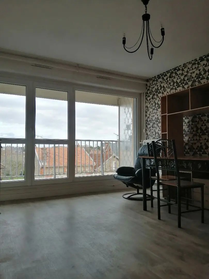 Appartement à louer, 28m², Châlons-en-Champagne