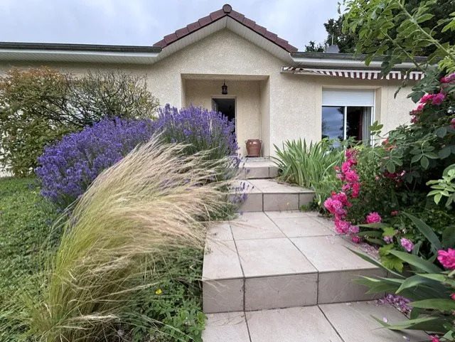 Maison à vendre, 118m², Saint-Amand-sur-Fion